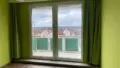 zum Balkon