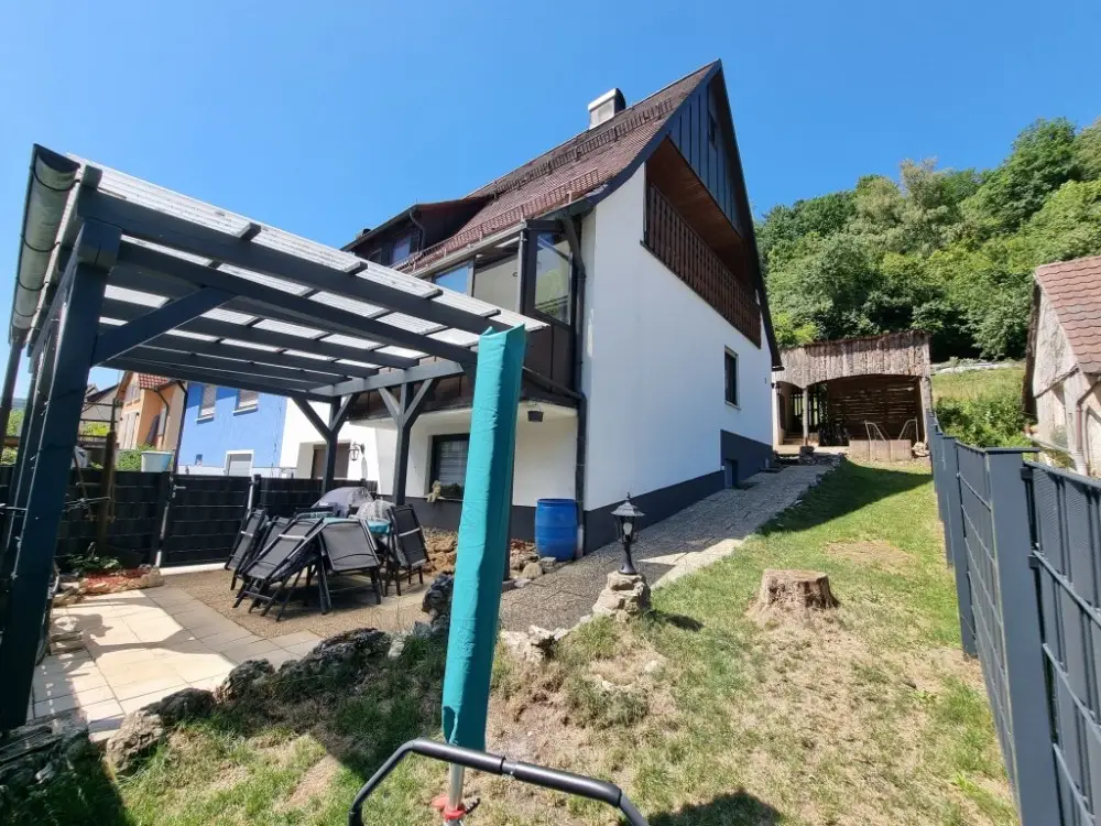 Terrasse und Garten